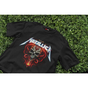 Band rock T-shirt | Vintage Band T-Shirt | Metallica Fire Skull Graphic